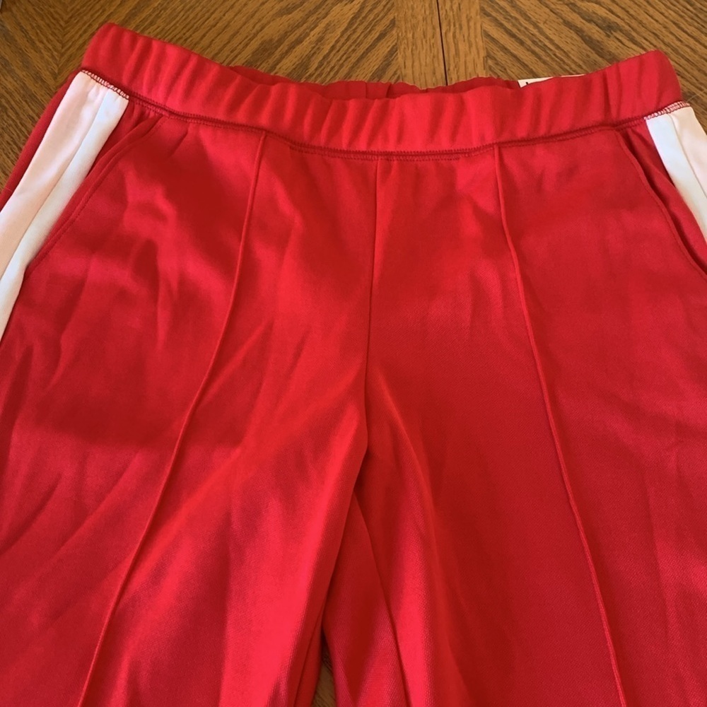 Old Navy red jogger pants NWT - Picture 11 of 11